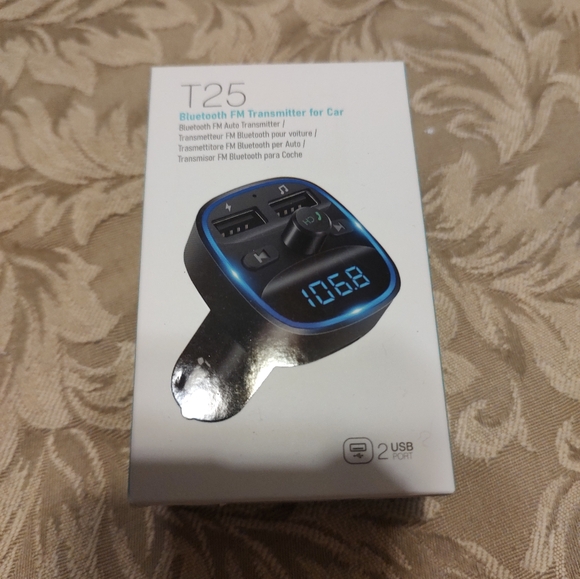 🎶🎵🎶 NIB FM Transmitter Car Bluetooth Wireless Radio Music Adapter Car Kit - Picture 8 of 11